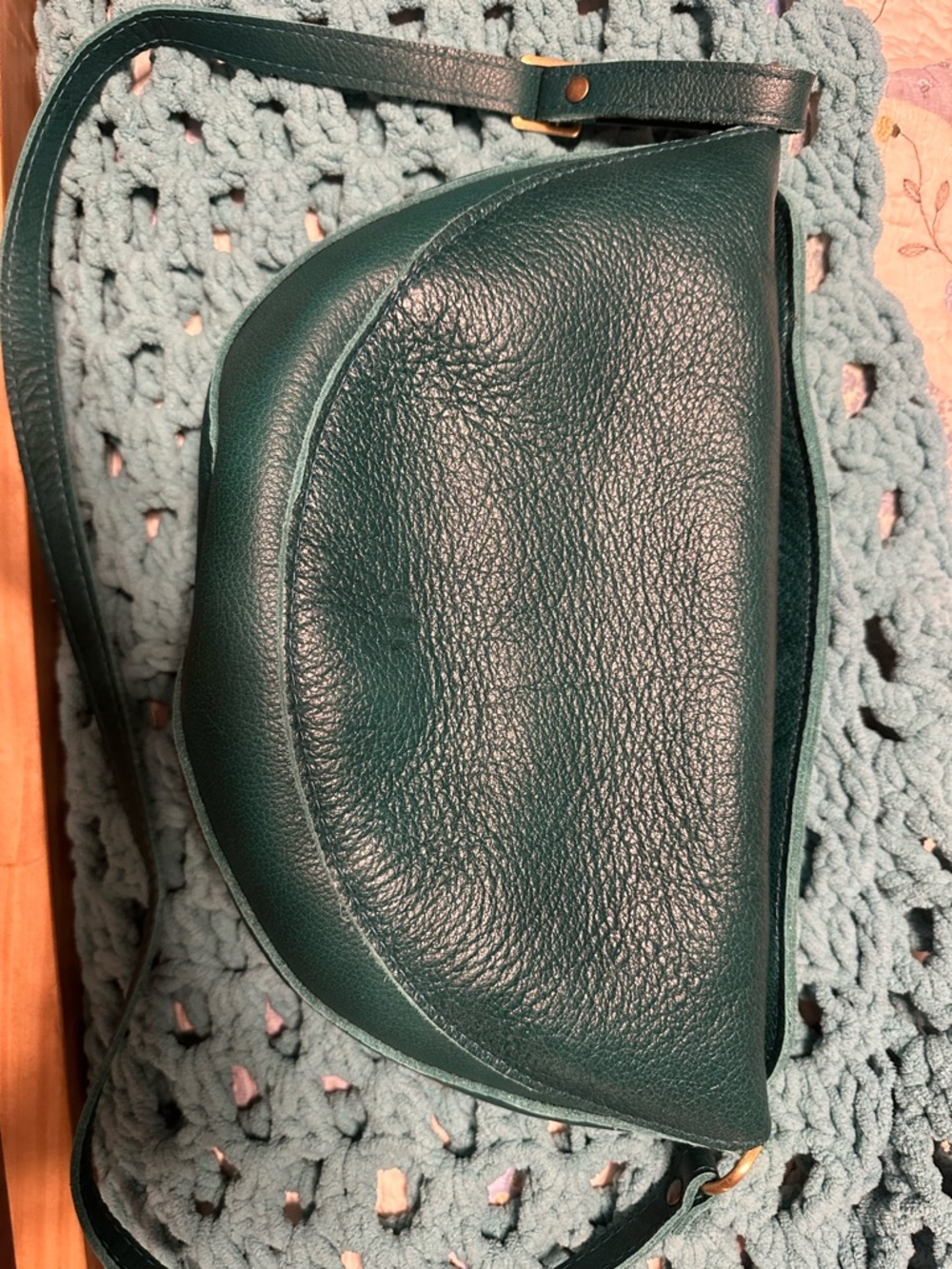 Portland Leather Teal Crossbody Bag - Picture 2 of 3
